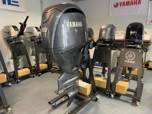 Yamaha 150 PK langstaart F150 CBL (inclusief geïntegreerde hydraulische stuurcilinder, drive-by-wire, CL5 display en propeller),,