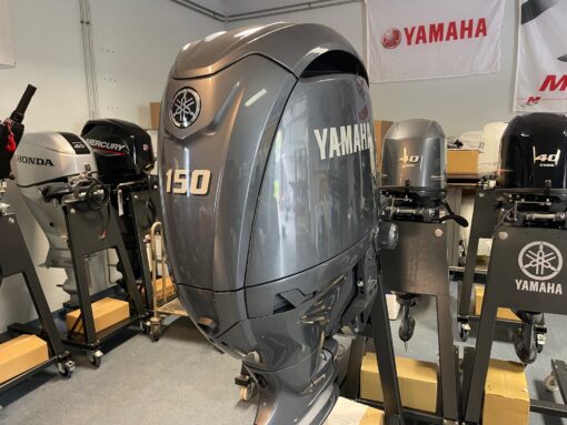 Yamaha 150 PK langstaart F150 CBL (inclusief geïntegreerde hydraulische stuurcilinder, drive-by-wire, CL5 display en propeller),,