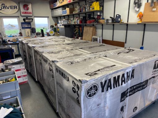 Yamaha 300 HP extra long tail F300 NCB (includes drive-by-wire controls, gauge and propeller),,